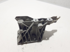 NISSAN Primastar X83 (2001–2014) Engine bracket 8200798760 - 5