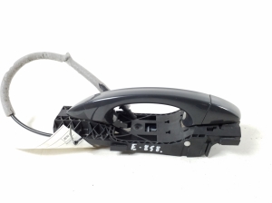 Volkswagen Golf VII (2012–2026) Rear side door exterior handle and its parts - 3