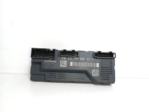  Trunk lid control module 