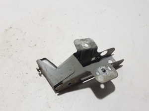   Halter Kotflügel vorne  - 8200523291 