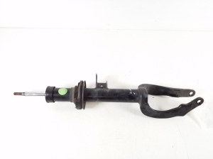 BMW 5 SERIES F11 (2010–2017) Front shock absorber 6863664 - 3
