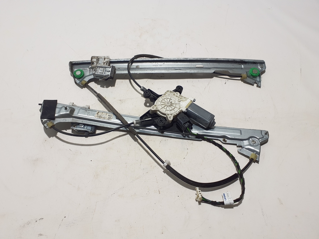 MERCEDES-BENZ Vito W639 (2003-2015) Front Right Door Window Regulator A6397200546 22603848