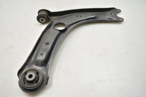 Volkswagen Passat B8 (2014–2023) Querlenker vorne 3Q0407154B - 2