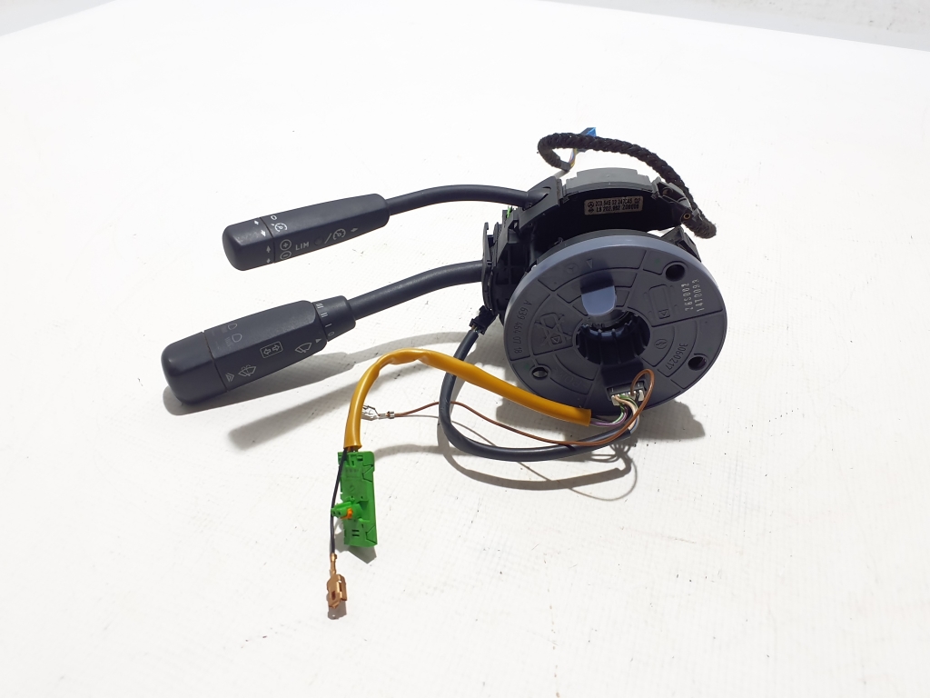 Used Mercedes Benz Vito Switch and its parts