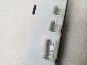 BMW 3 SERIES G21 (2019–2026) Trunk lid control module 5A19DB3 - 4