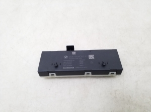 Trunk lid control module - 5A19DB3