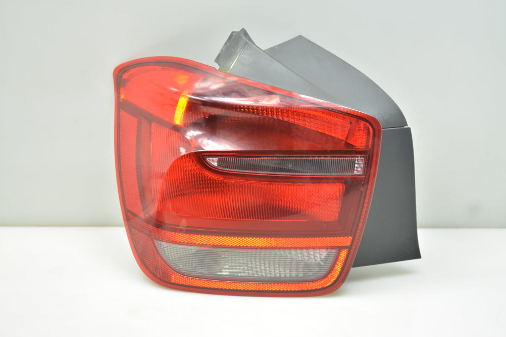 BMW 1 Series F20/F21 (2011-2020) Rear Left Taillight 7270097 25933312