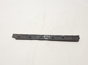   Rear bumper bracket 