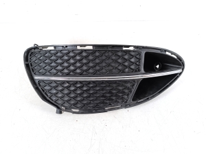  Front bumper fog lamp cover 