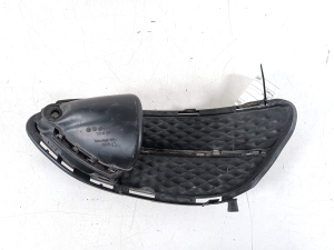  Front bumper fog lamp cover 