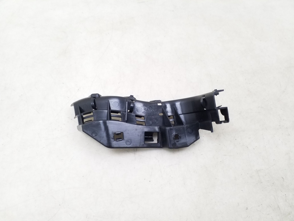 BMW 3 SERIES G20 (2018–2026) Muu kinnitus 6991147 BMW 3 SERIES G20 (2018–2026) Muu kinnitus 6991147