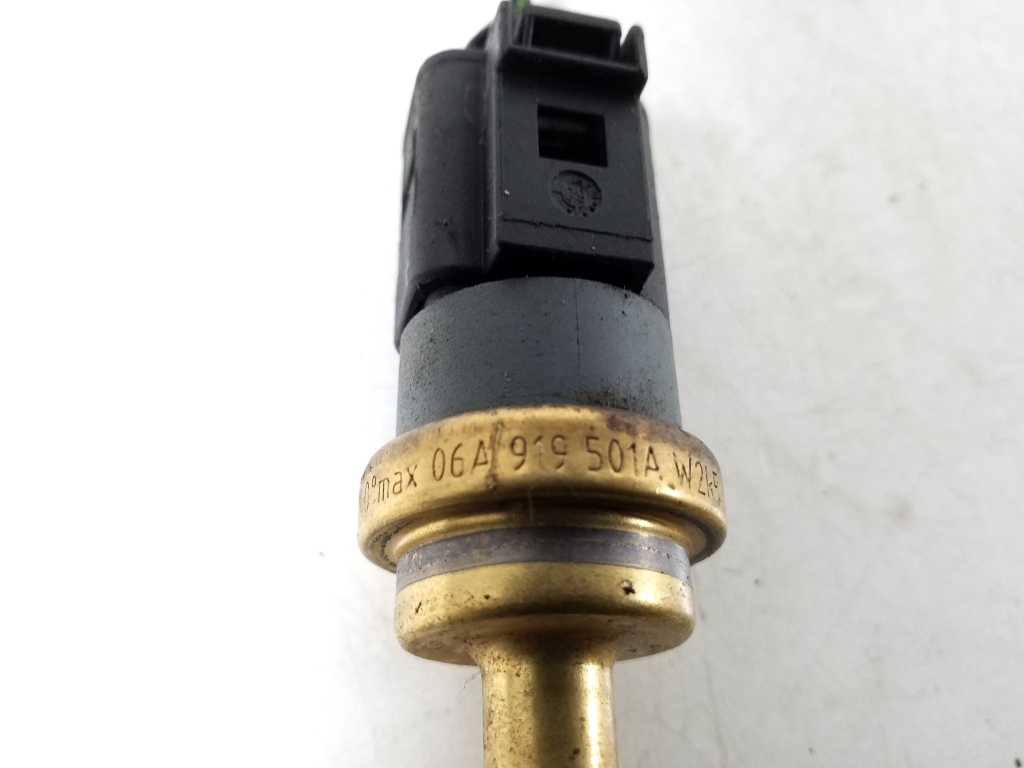 VOLKSWAGEN Transporter T5 (2003-2015) Coolant temperature sensor 06A919501A 22462414