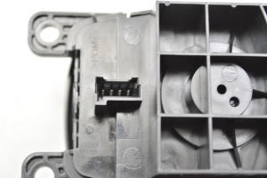 BMW 1 SERIES F21 (2011–2017) Autoraadio lüliti 9261704 - 3