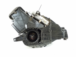 Volkswagen Transporter T5 (2003–2015) Heater and its parts - 4