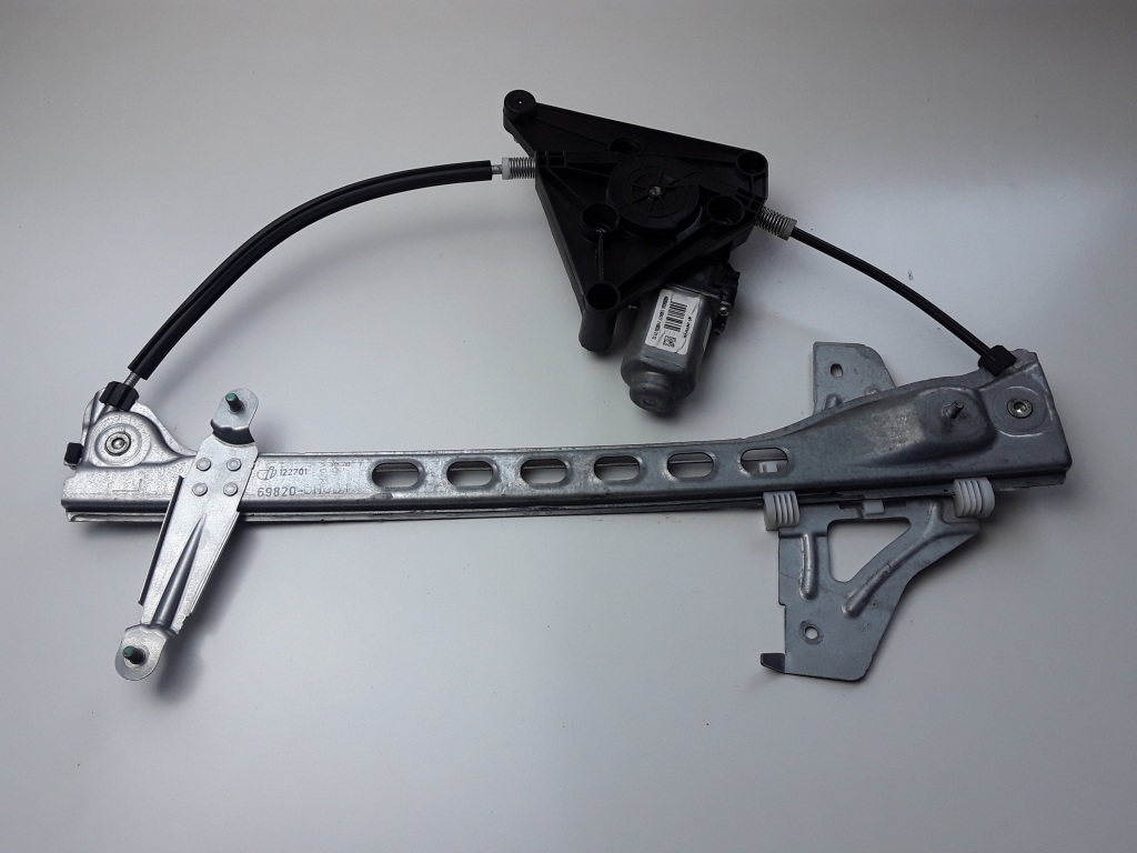 TOYOTA Avensis 2 generation (2002-2009) Стеклоподъемник передней левой двери 698200H031 27580965