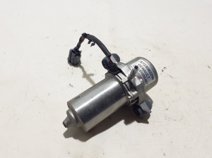 Vacuum pump - 472308329R