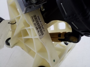 Volkswagen Transporter T5 (2003–2015) Gear shift mechanism and its parts - 3