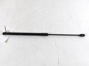 Mercedes Benz A-Class 176 (2012–2018) Trunk lid strut A1769800164 - 4