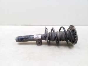 BMW 1 SERIES F20 (2010–2026) Front shock absorber and its components 6856716 - 4