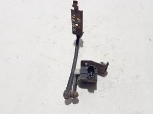 VOLVO XC70 (2007–2016) Front ride height sensor 6G9N3C492AA - 3