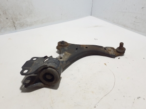 VOLVO XC70 (2007–2016) Front control arm 31277346 - 2