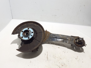   Hinterradnabenstumpf ohne Lager  - 31277867 