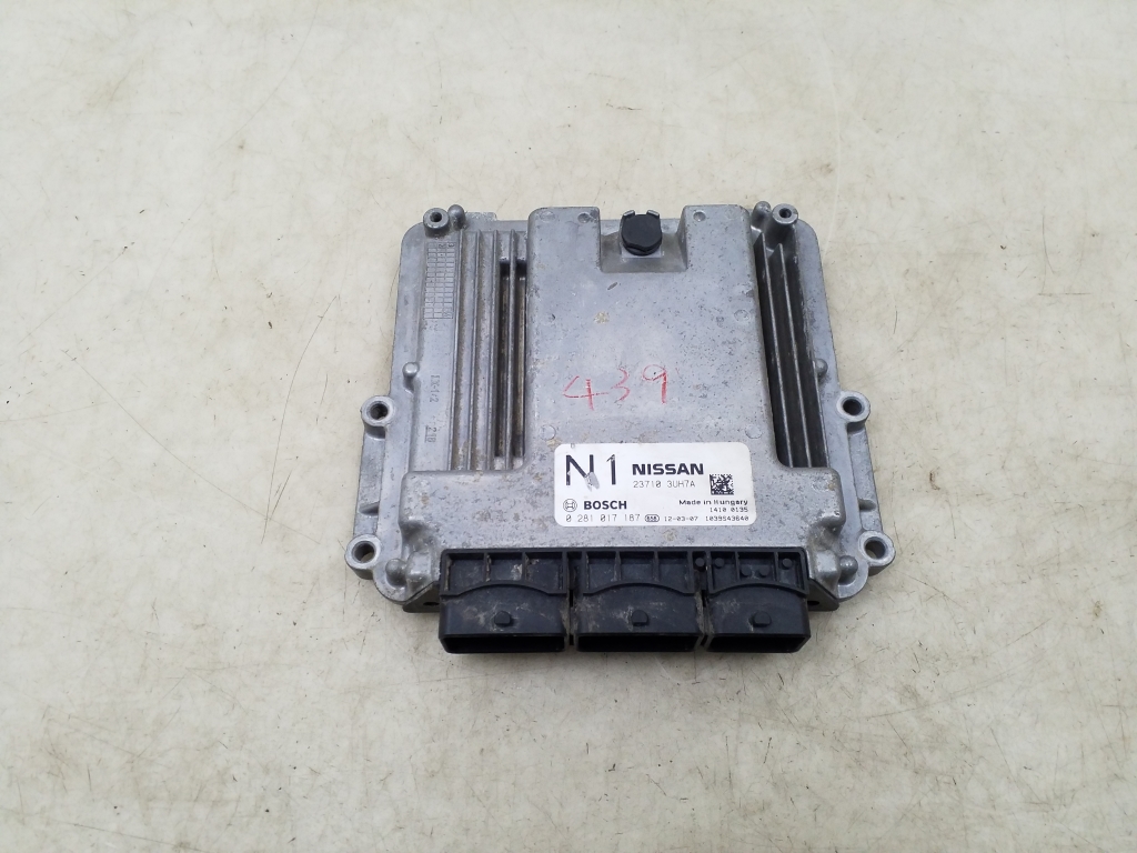 NISSAN X-Trail T31 (2007-2014) Блок за управление на двигателя ECU 237103UH7A 25014010