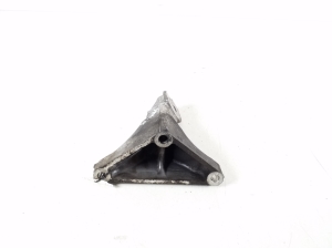 Subaru Legacy V (2009–2014) Motorhalter - 3