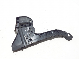   Rear bumper bracket 