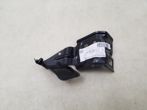 Mercedes Benz A-Class 177 (2018–2026) Front fender bracket A1778810200 - 4