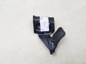 Mercedes Benz A-Class 177 (2018–2026) Front fender bracket A1778810200 - 5
