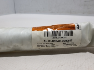 VOLVO XC70 (2007–2016) Katuse turvapadi 31250697 - 2