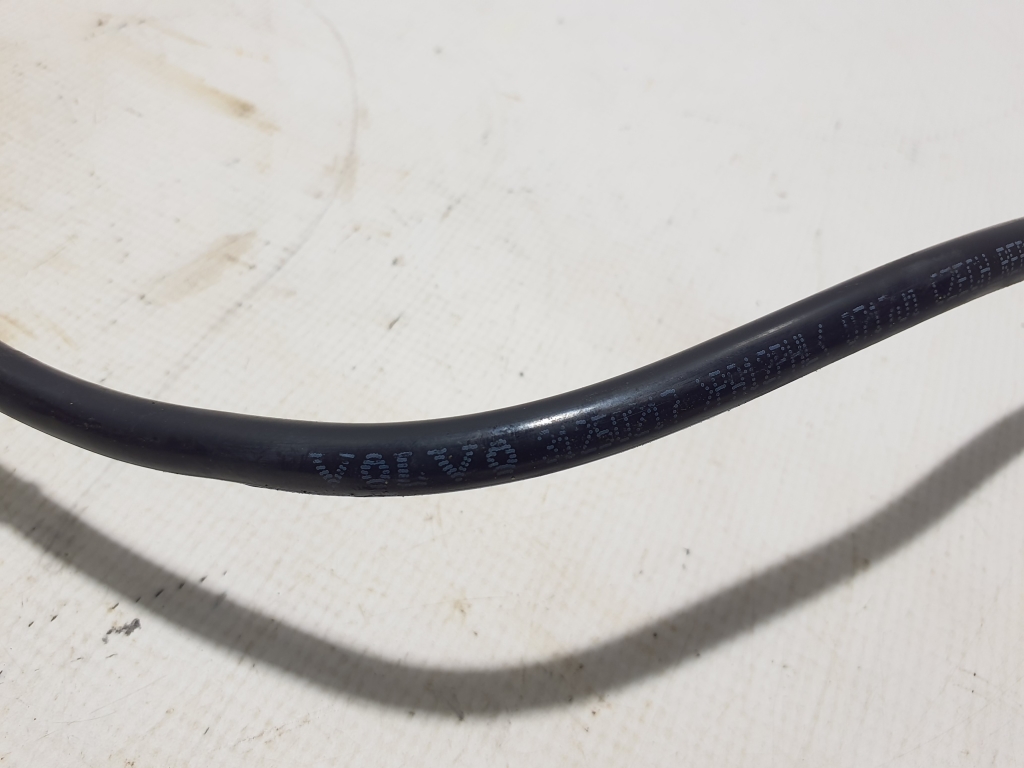 VOLVO XC70 2 generation (2000-2007) Bonnet Lock Cable 31250217 22568663