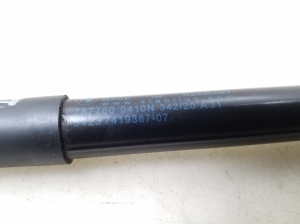 BMW 3 SERIES G20 (2018–2026) Kapoti tugi/gaasamortisaator 7419387 - 3