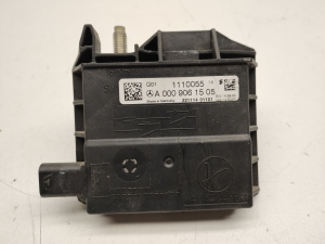  Battery fuse block 