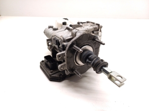 Tesla Model S S (2012–2026) Brake master cylinder 1037123-00-B - 3