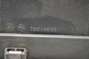 BMW 1 SERIES F21 (2011–2017) Luftfiltergehäuse 70519058 - 3