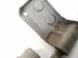 Mercedes Benz E-Class W212 (2009–2015) Summuti hoidik A2124923741 - 3