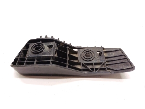 Tesla Model 3 3 (2016–2024) Rear bumper bracket 1083992-00-D - 3