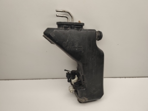 Mercedes Benz C-Class 205 (2014–2021) Front washer fluid reservoir A2058600360 - 3