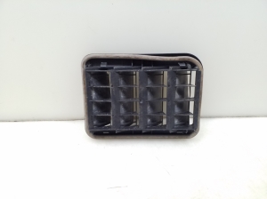 BMW X2 F39 (2017–2026) Rear fender vent grille 9201647 - 3
