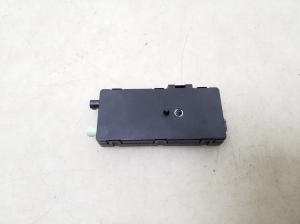 BMW 1 SERIES F20 (2010–2026) Antenna amplifier 9226881 - 4