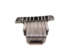 Tesla Model S S (2012–2026) Other bracket 1092730-00-A - 2