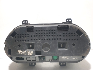 Hyundai ix35 (2009–2015) Instrument cluster - 2