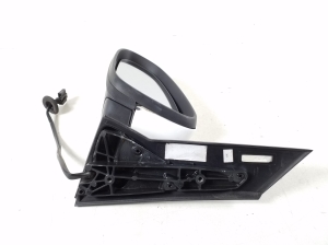Opel Astra J (2009–2017) Side mirror and its parts 583211LLL - 2