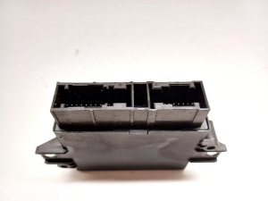 Land Rover Range Rover IV (2012–2026) Parking system control unit GX6315C859DC - 2