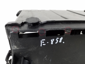 Peugeot 3008 (2009–2016) Batteriehalter - 2