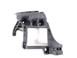  Rear bumper bracket 