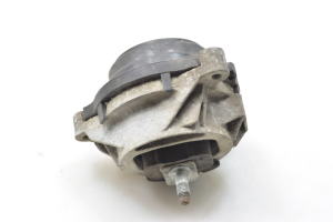 BMW 1 SERIES F21 (2011–2017) Engine mount 6787657 - 4