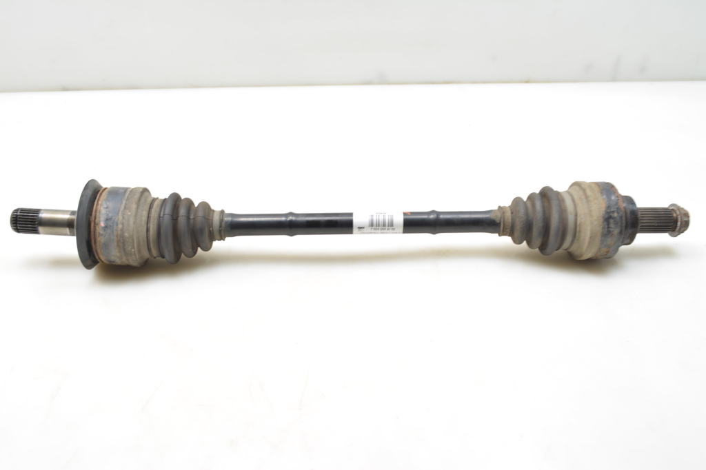 BMW 1 SERIES F21 (2011–2017) Aizmugurējā pusass un tās detaļas 7624205 BMW 1 SERIES F21 (2011–2017) Aizmugurējā pusass un tās detaļas 7624205